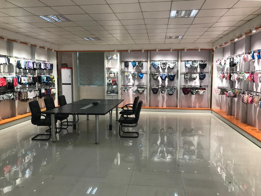 E-commerce Range Expansion
