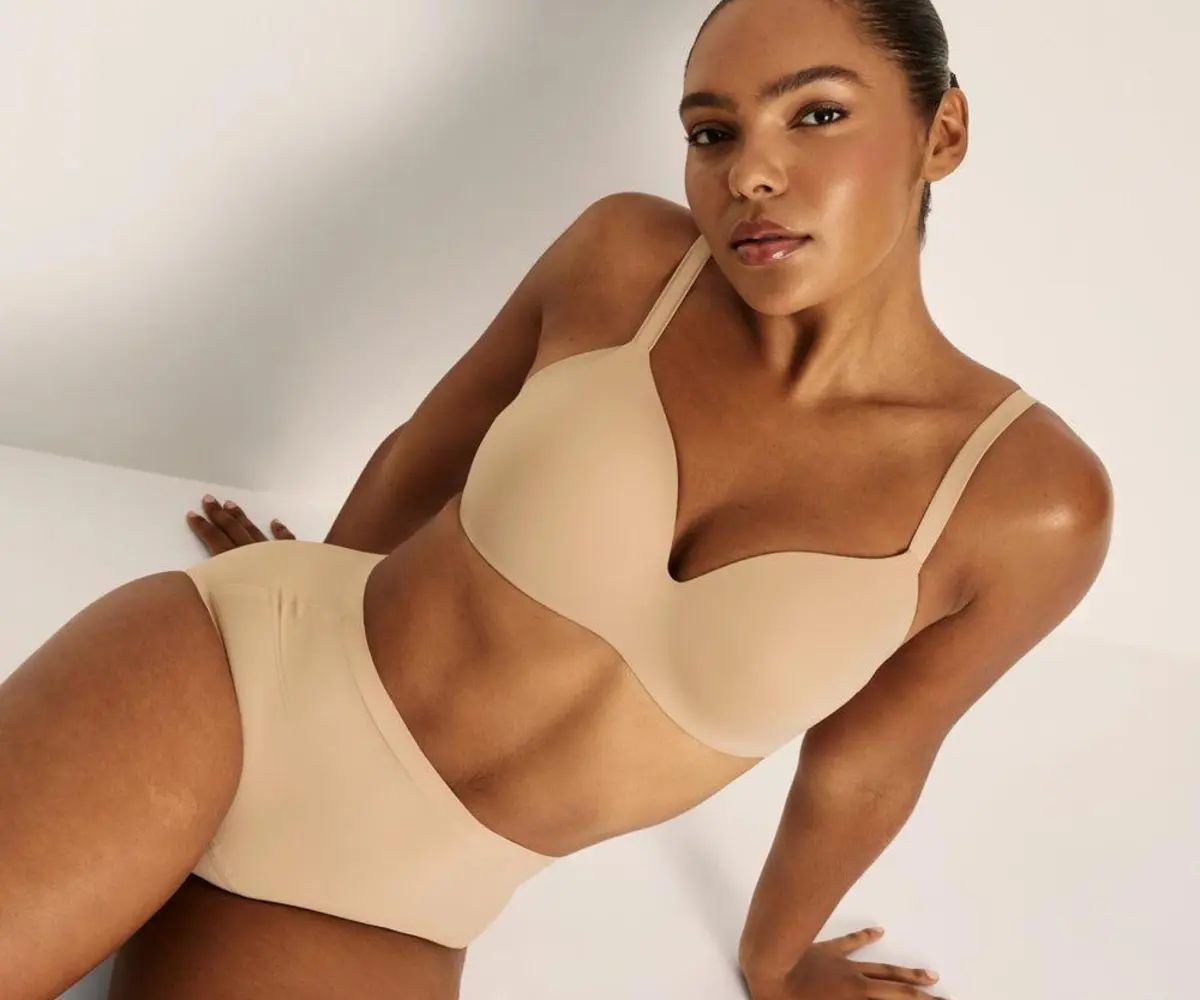 Seamless Bras collection